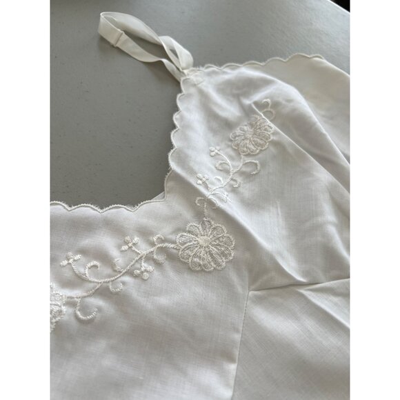 Vintage 50 Floral Embroidered Slip Dress Womens 36 Small Scalloped Edge Fairy - Picture 7 of 9